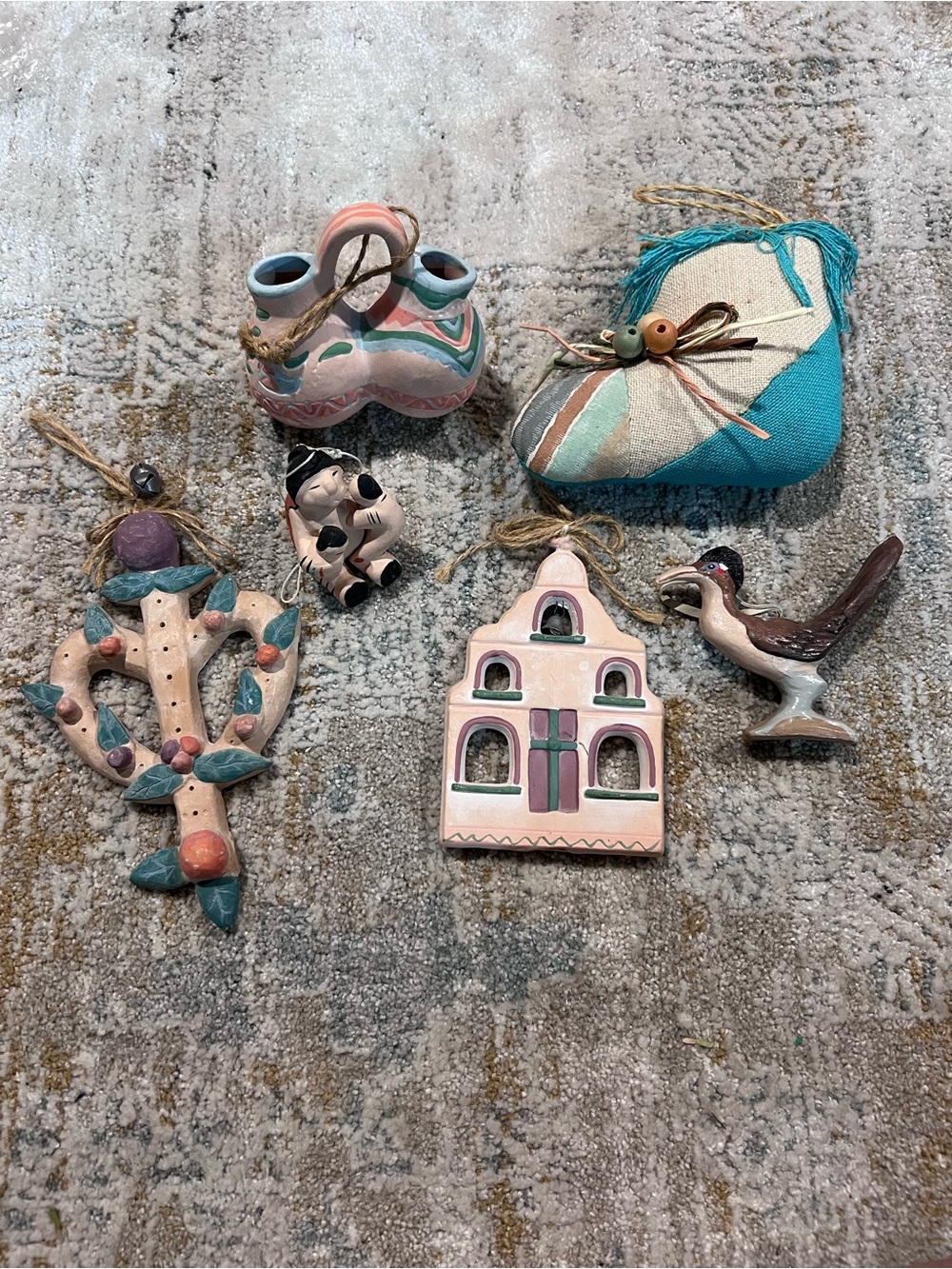 Southwest ornament lot of 6 z99